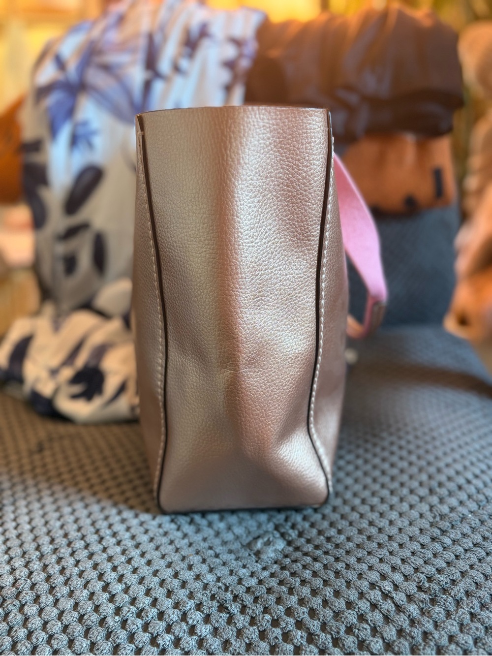 COACH F39675 Leather Derby Tote (Rose Gold/Metallic) - Picture 3 of 16